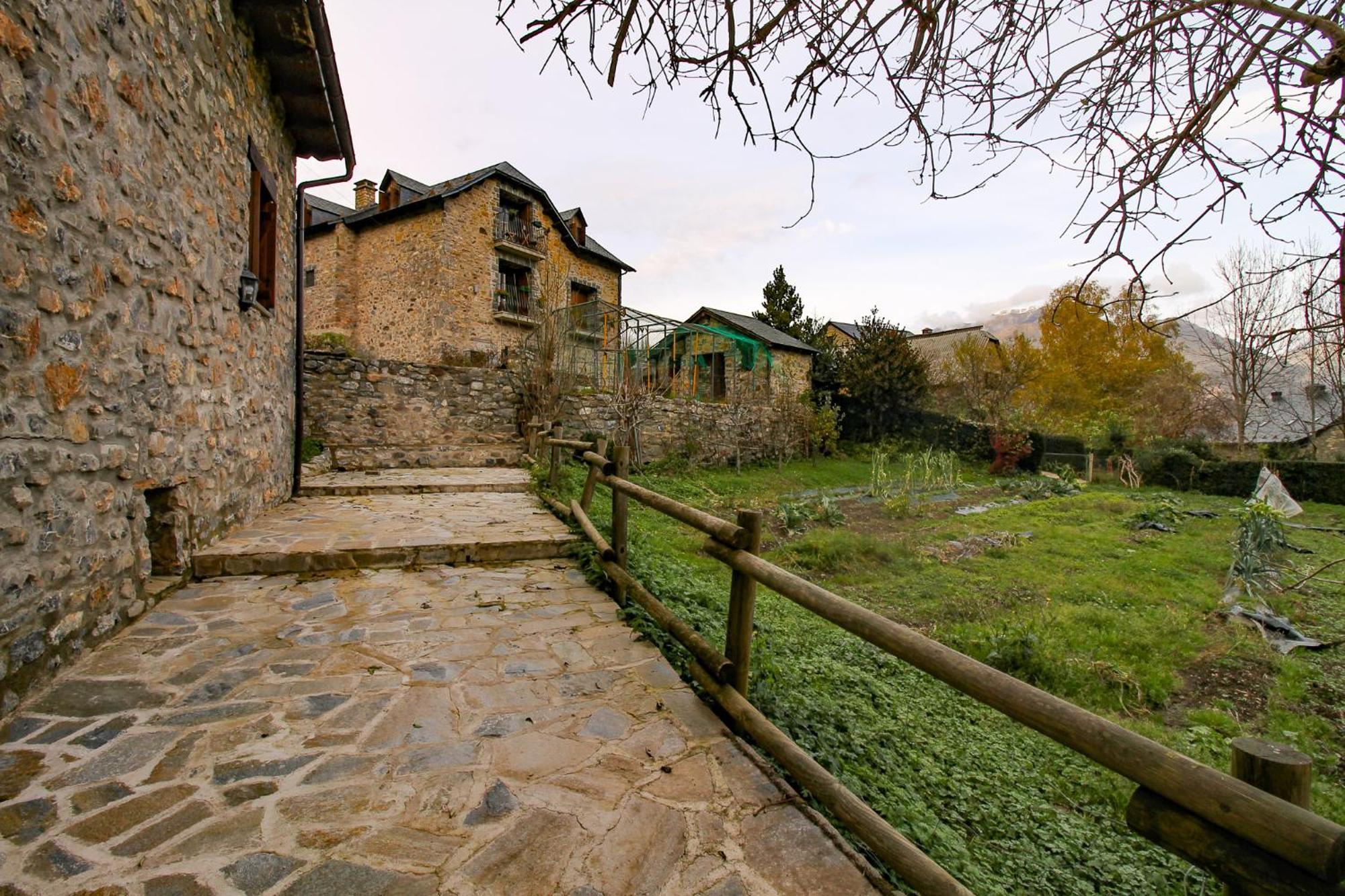 Vila Cuniacha Piedrafita de Jaca Exteriér fotografie